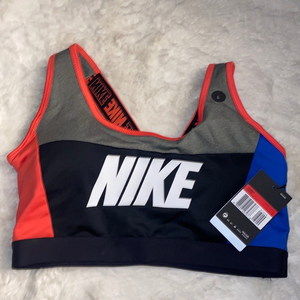 Nike sports bra
